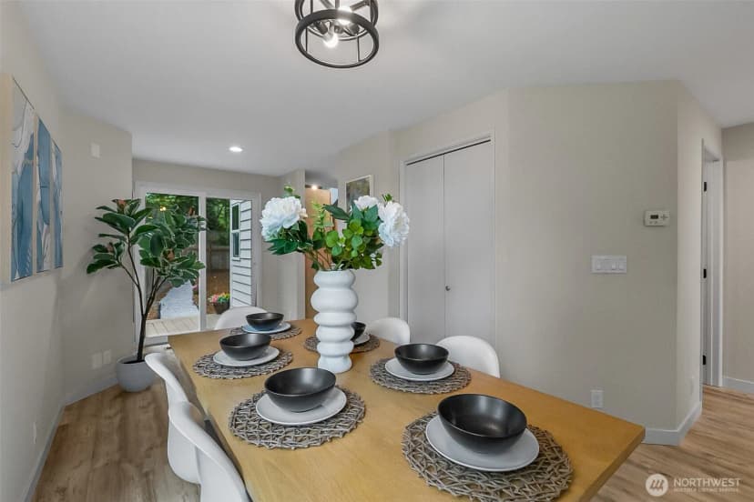 Property photo for 6205 Ne 125th Street, Kirkland photo 23