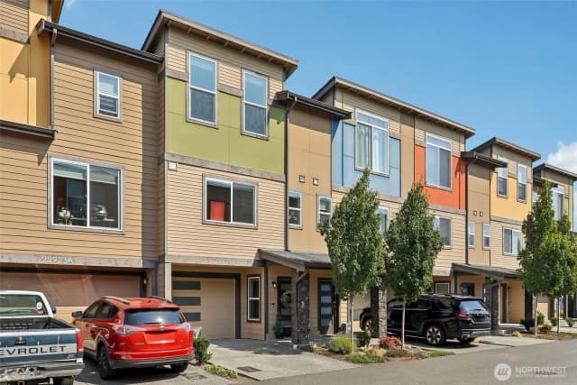 Property photo for 22923 79th Lane W #b, Edmonds photo 2