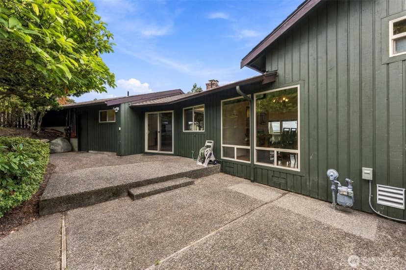 Property photo for 1023 S 286th Place, Federal Way photo 3