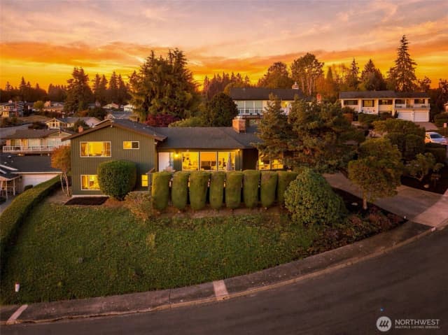 Property photo for 1023 S 286th Place, Federal Way