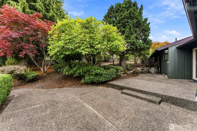 Property photo for 1023 S 286th Place, Federal Way photo 4