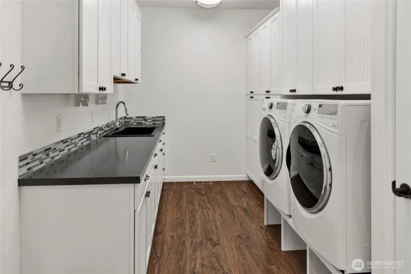Property photo for 1803 Double Ditch Court, Lynden photo 19