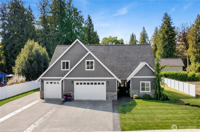 Property photo for 1803 Double Ditch Court, Lynden