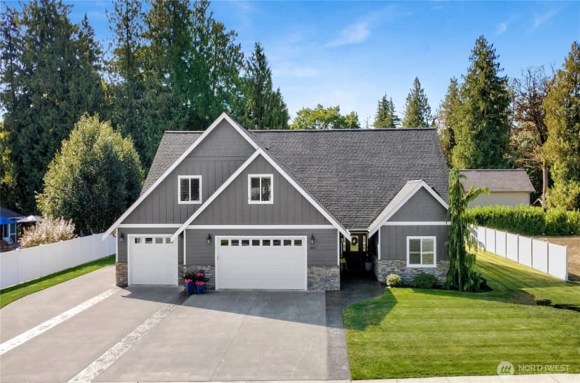 Property photo for 1803 Double Ditch Court, Lynden
