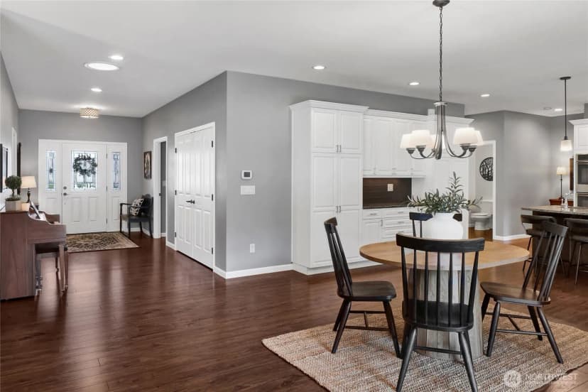 Property photo for 1803 Double Ditch Court, Lynden photo 9