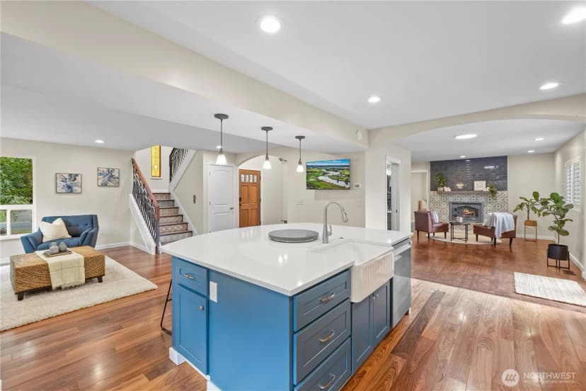 Property photo for 23603 76th Place W, Edmonds photo 11