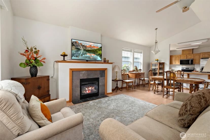 Property photo for 1300 Sw Windsor Street, Oak Harbor photo 7