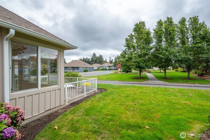 Property photo for 1300 Sw Windsor Street, Oak Harbor photo 34