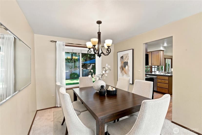 Property photo for 23424 Ne 27th Street, Sammamish photo 6