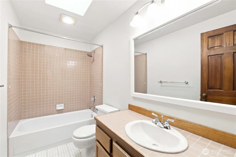 Property photo for 23424 Ne 27th Street, Sammamish photo 20