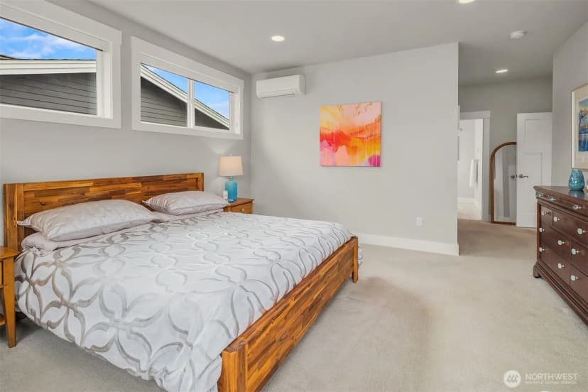 Property photo for 609 1st Street, Kirkland photo 13