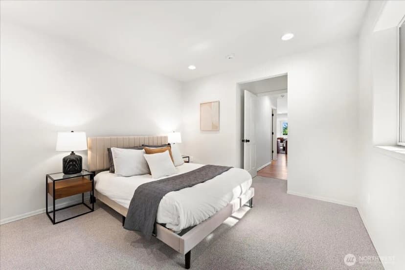 Property photo for 9095 Se 79th Street, Mercer Island photo 28