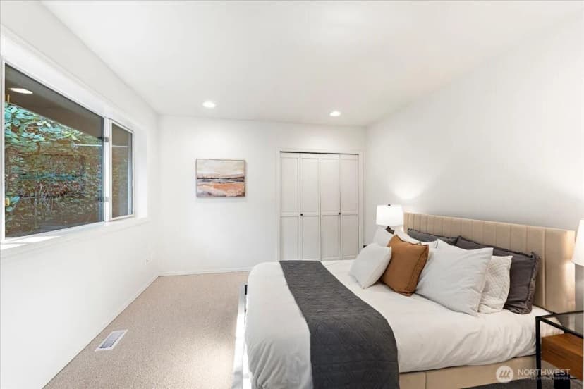 Property photo for 9095 Se 79th Street, Mercer Island photo 31