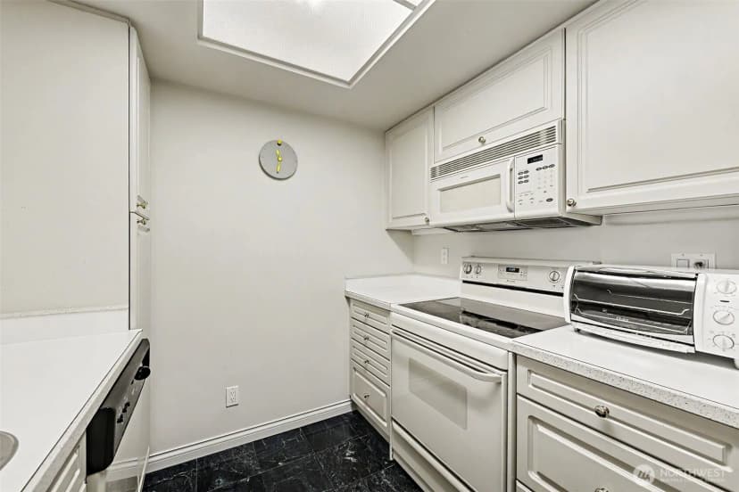Property photo for 15508 Country Club Drive #a41, Mill Creek photo 8