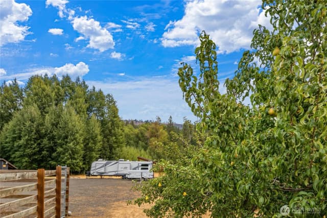 Property photo for 330 Quail Valley Road, Cle Elum photo 5