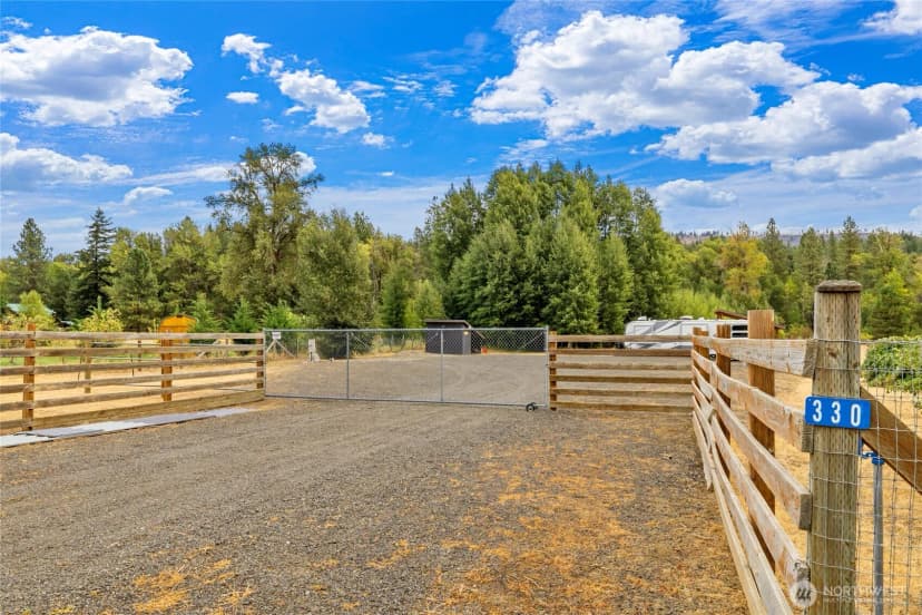 Property photo for 330 Quail Valley Road, Cle Elum photo 6