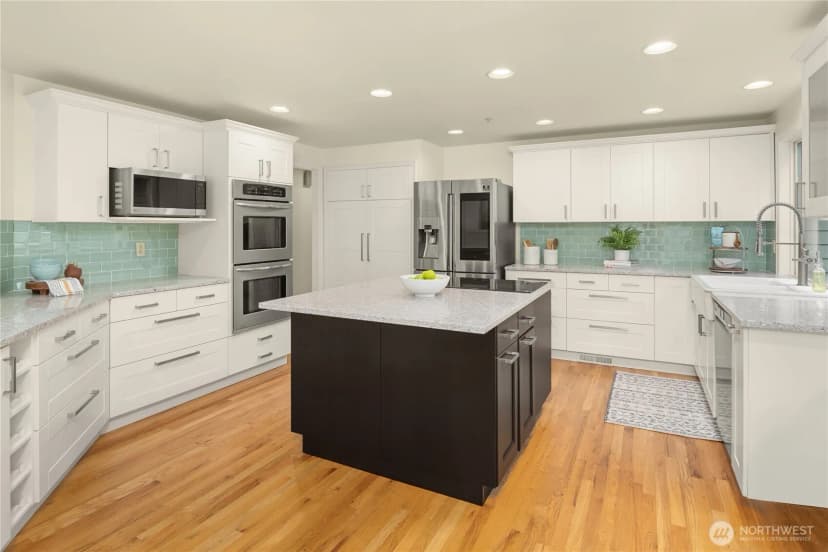 Property photo for 14220 Se 77th Street, Newcastle photo 2