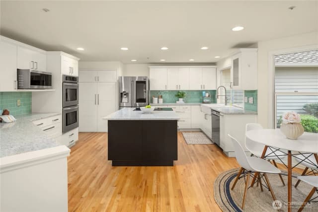 Property photo for 14220 Se 77th Street, Newcastle photo 3
