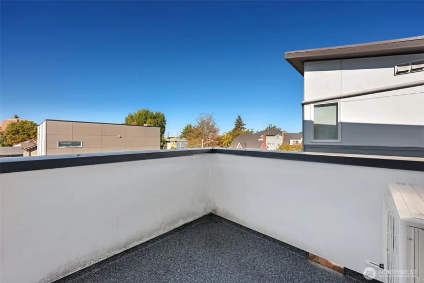 Property photo for 6533 34th Avenue Sw #b, Seattle photo 25