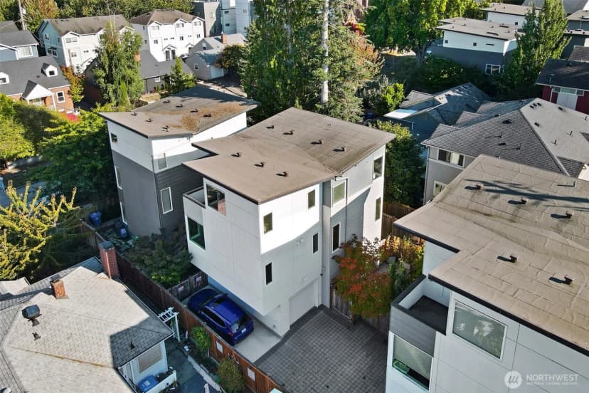 Property photo for 6533 34th Avenue Sw #b, Seattle photo 29