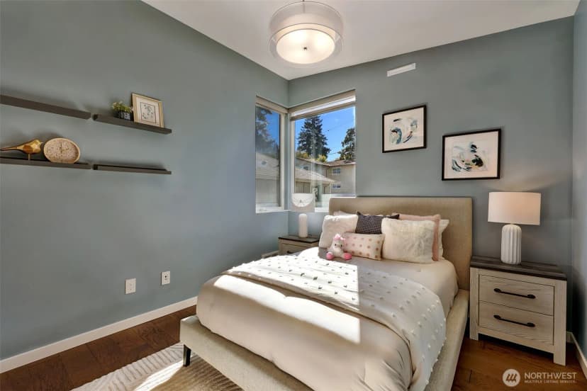 Property photo for 6533 34th Avenue Sw #b, Seattle photo 26