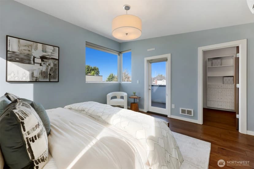 Property photo for 6533 34th Avenue Sw #b, Seattle photo 21