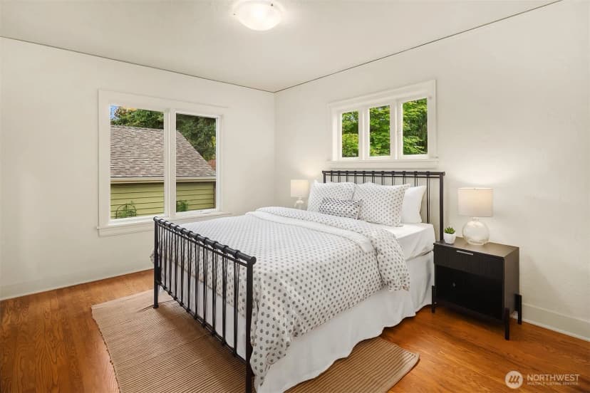 Property photo for 535 N 74th Street, Seattle photo 10