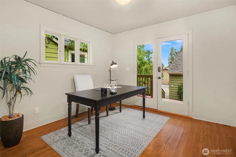 Property photo for 535 N 74th Street, Seattle photo 11