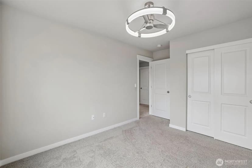 Property photo for 8702 N 5th Street, Ridgefield photo 11