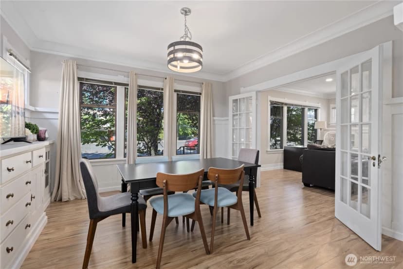 Property photo for 4812 Aurora Avenue, Seattle photo 10
