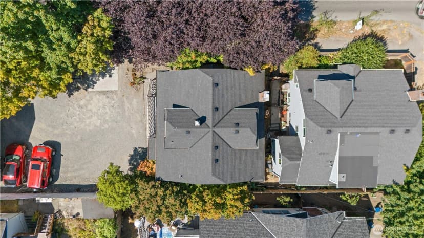 Property photo for 4812 Aurora Avenue, Seattle photo 36