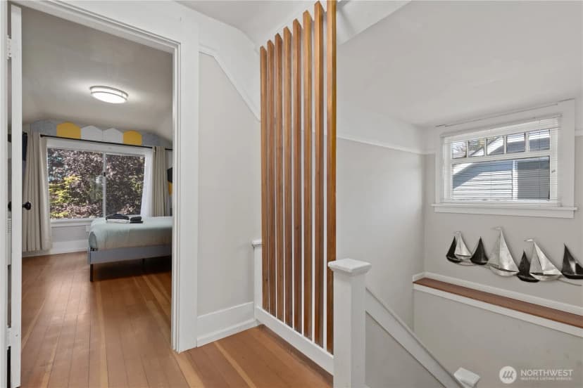 Property photo for 4812 Aurora Avenue, Seattle photo 22