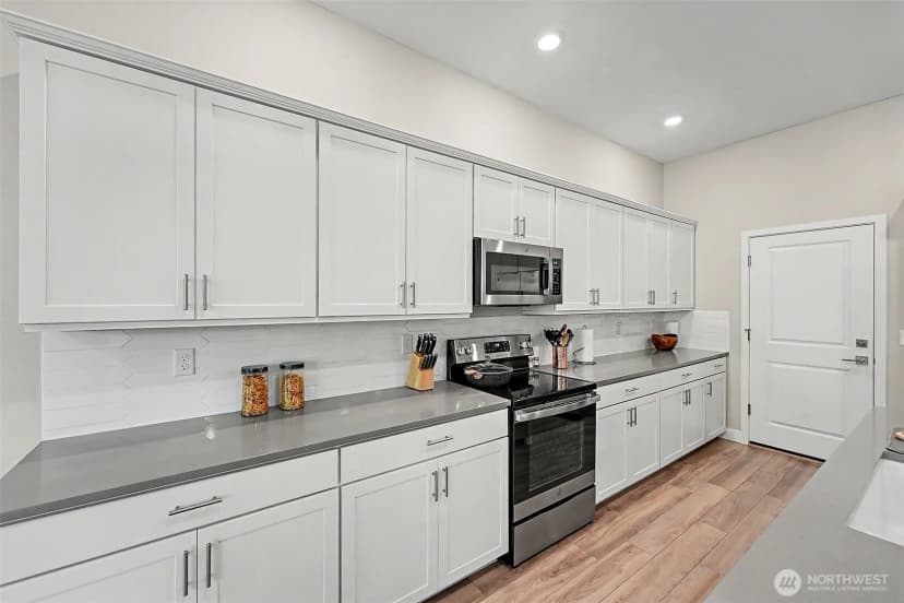 Property photo for 15402 174th Avenue Ct E, Bonney Lake photo 13