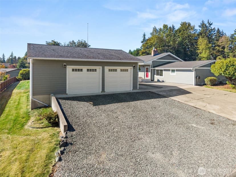 Property photo for 6902 92nd Street E, Puyallup