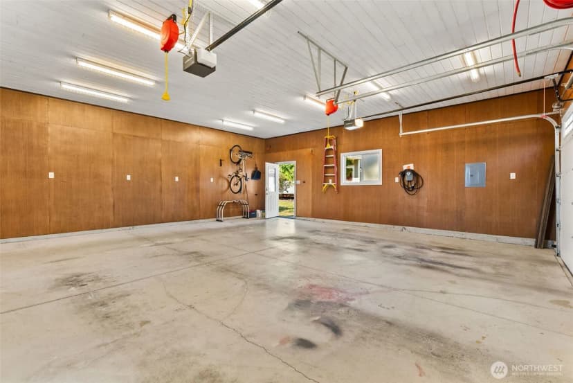 Property photo for 6902 92nd Street E, Puyallup photo 23