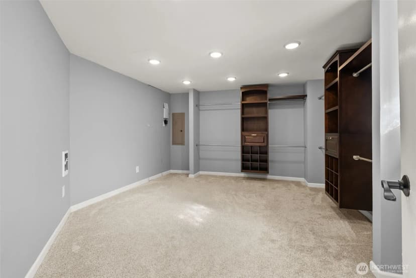 Property photo for 6902 92nd Street E, Puyallup photo 11