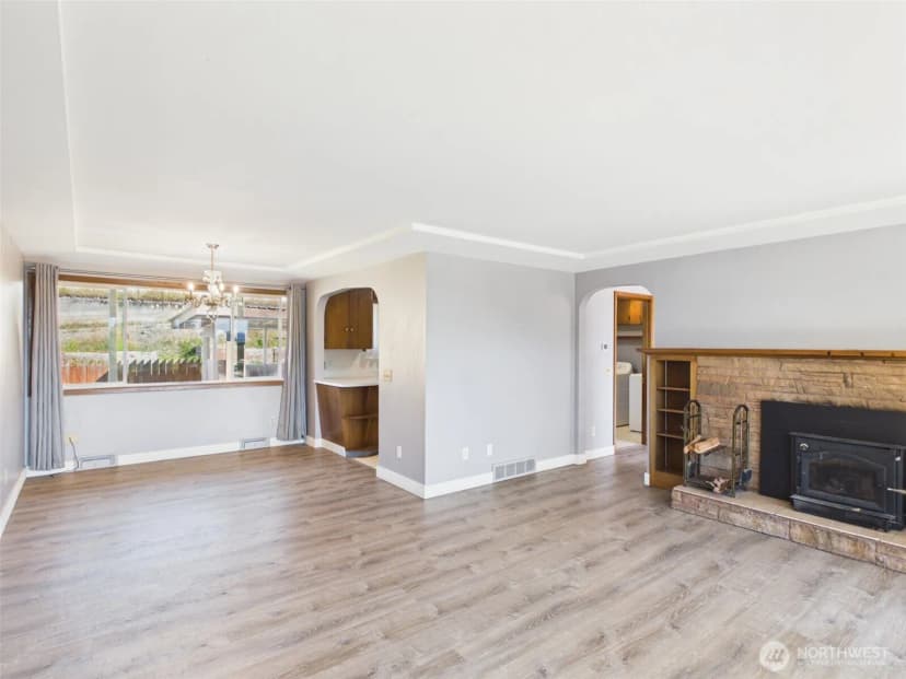 Property photo for 1020 Leo Gaffney Boulevard, Republic photo 3