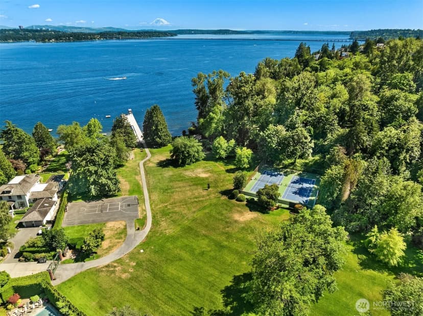 Property photo for 5506 Ne Penrith Road, Seattle photo 40