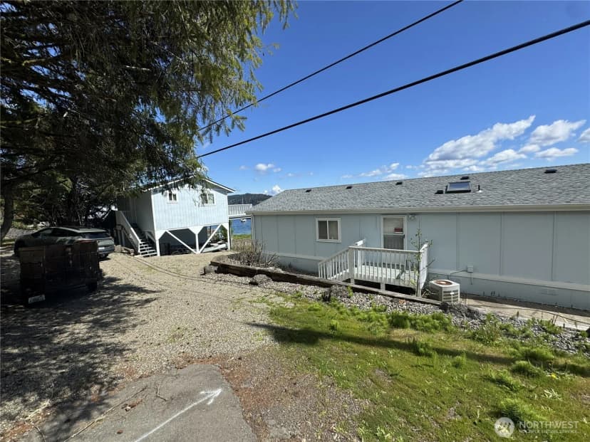 Property photo for 22600 N Us Hwy 101, Shelton photo 6