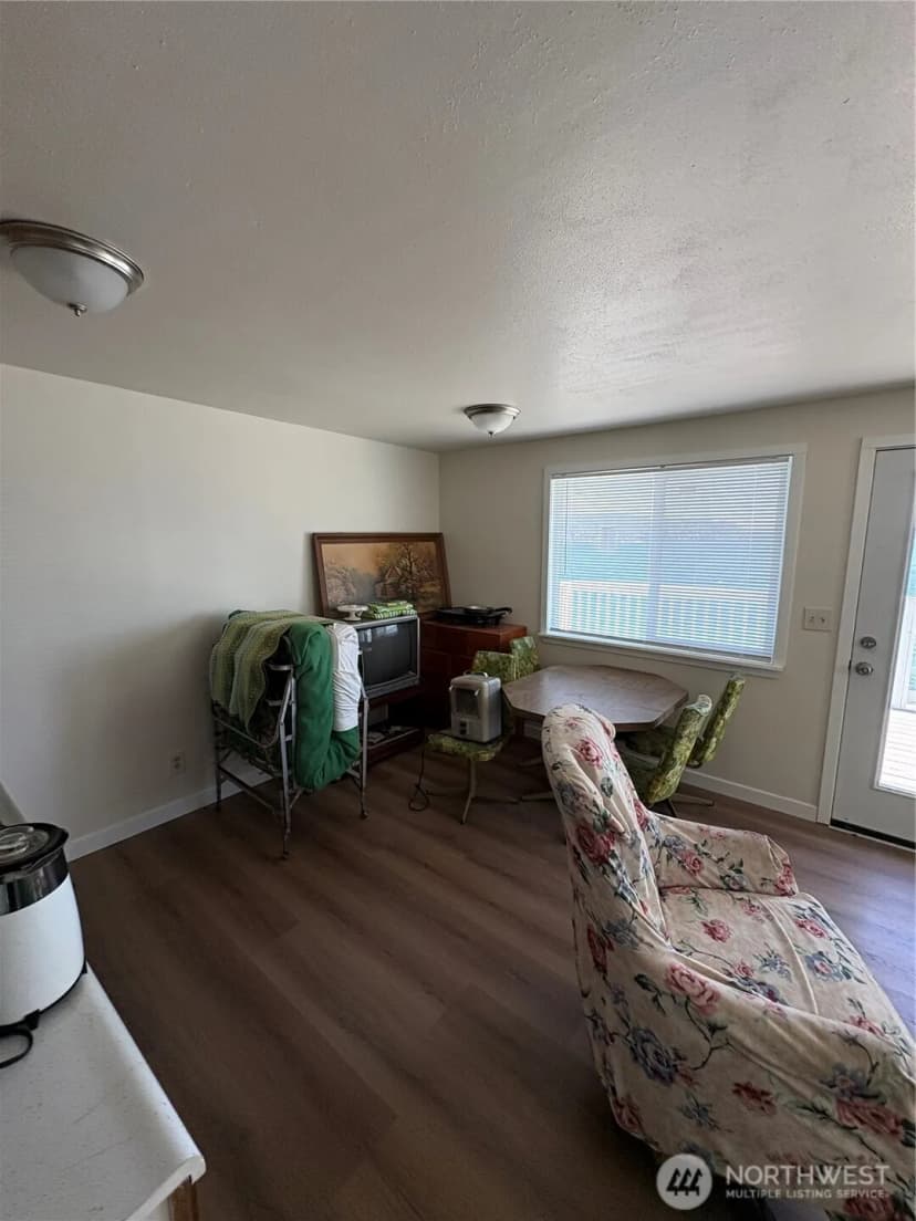Property photo for 22600 N Us Hwy 101, Shelton photo 16