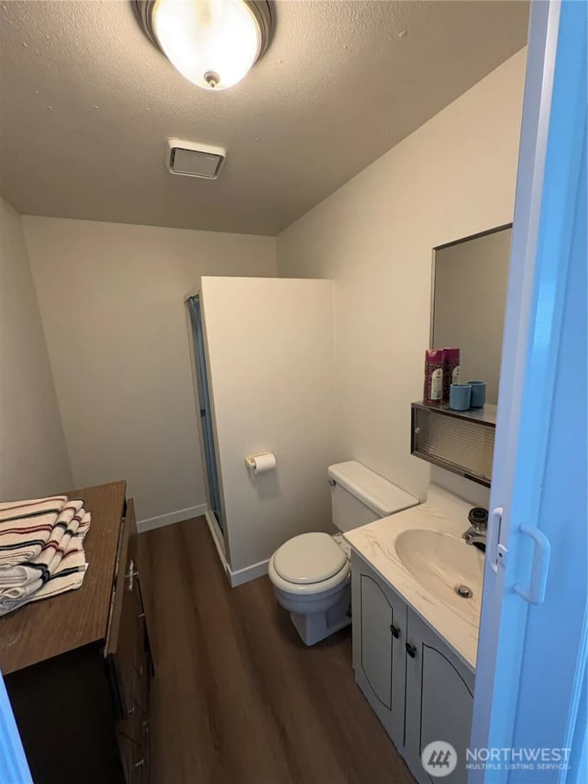 Property photo for 22600 N Us Hwy 101, Shelton photo 13