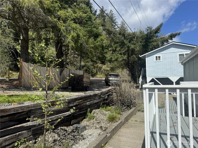 Property photo for 22600 N Us Hwy 101, Shelton photo 7