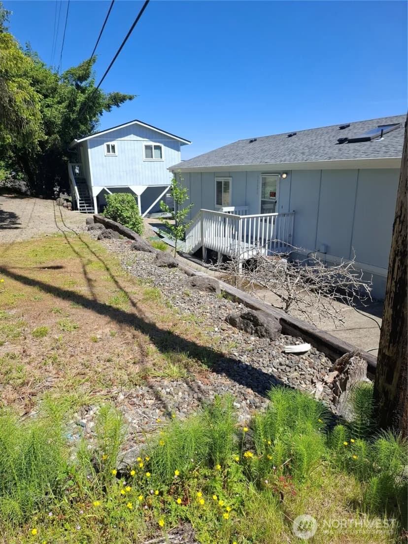 Property photo for 22600 N Us Hwy 101, Shelton photo 19