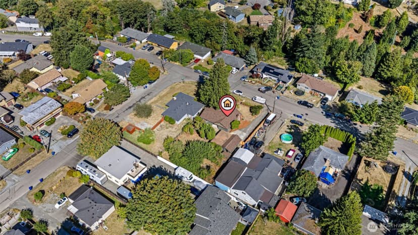 Property photo for 13013 26th Avenue S, Sea Tac photo 32