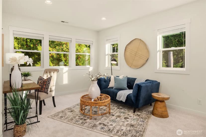 Property photo for 1703 Ne Falls Drive, Issaquah photo 14