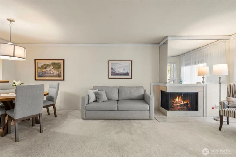 Property photo for 401 100th Avenue Ne #213, Bellevue photo 5