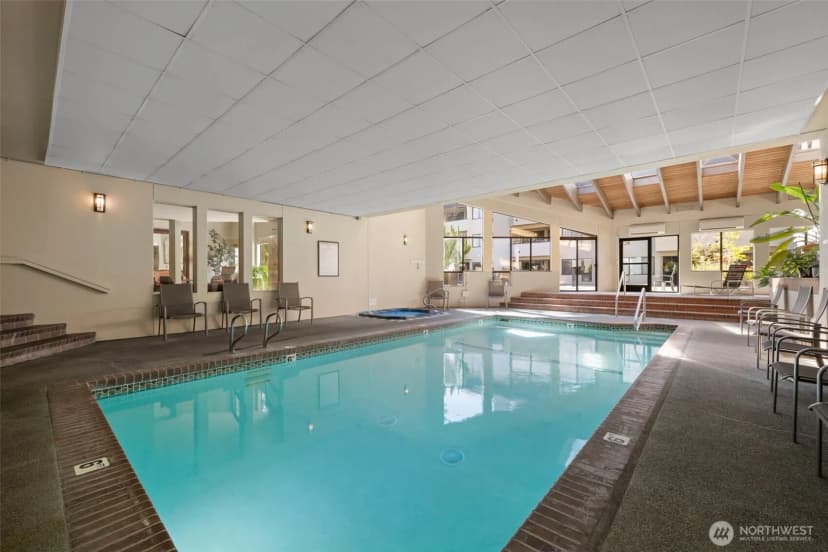 Property photo for 401 100th Avenue Ne #213, Bellevue photo 23