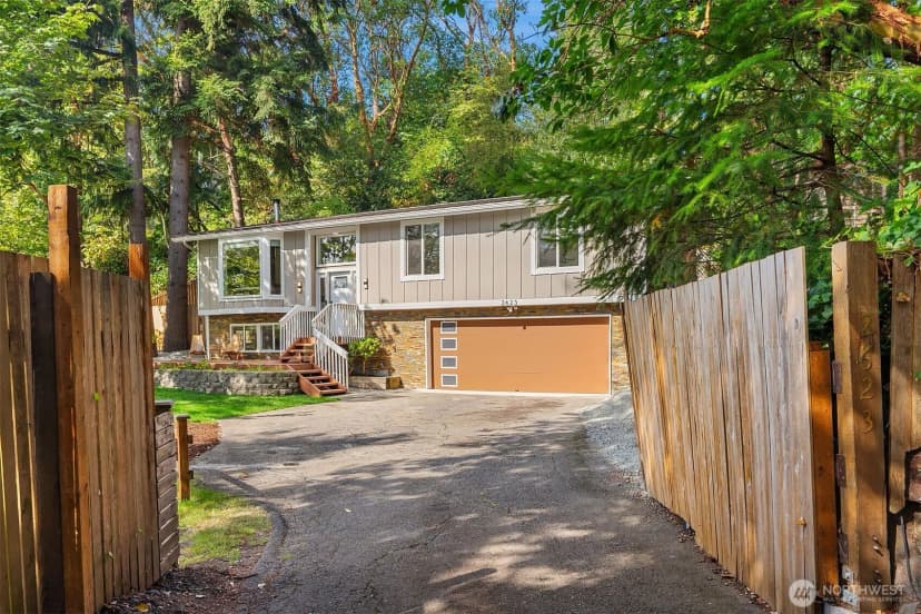 Property photo for 2623 124th Place Ne, Bellevue photo 31