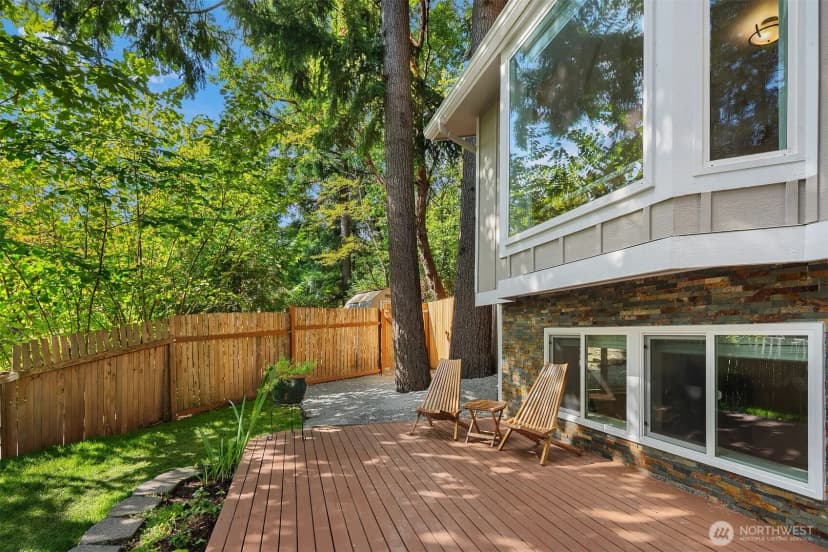 Property photo for 2623 124th Place Ne, Bellevue photo 28
