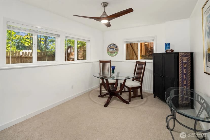 Property photo for 2623 124th Place Ne, Bellevue photo 19